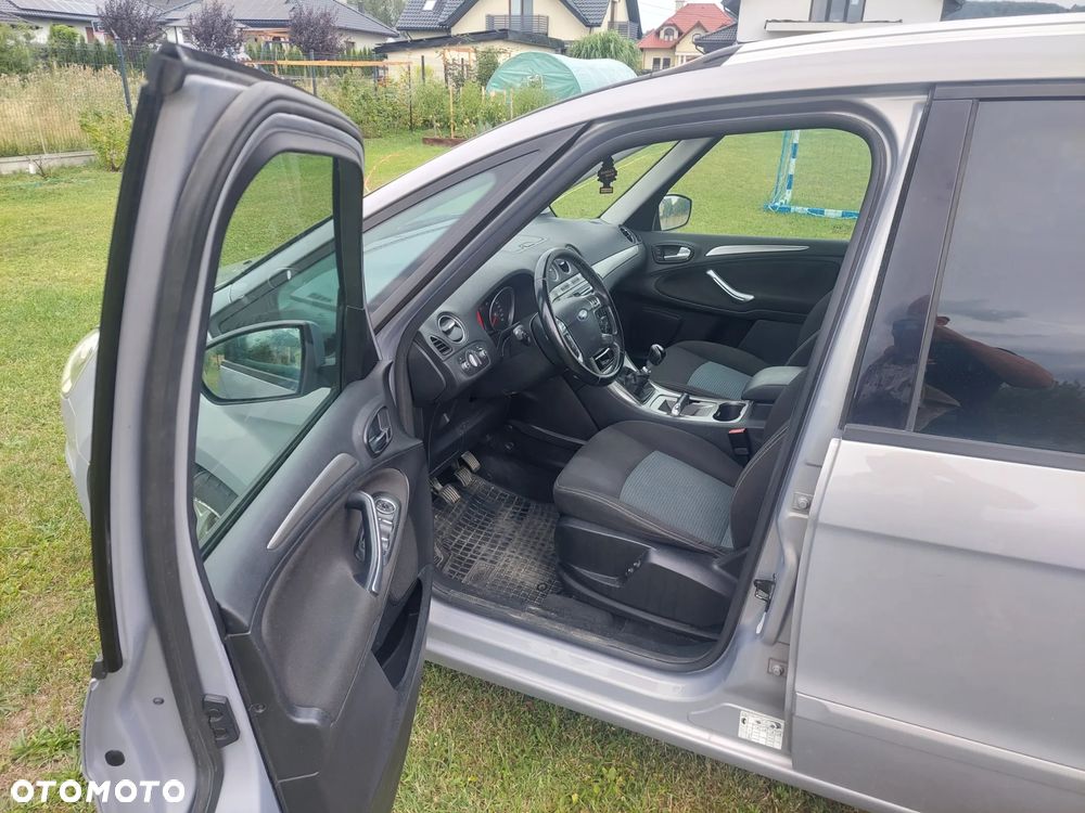 Ford Galaxy 2.0 TDCi Ghia - 5