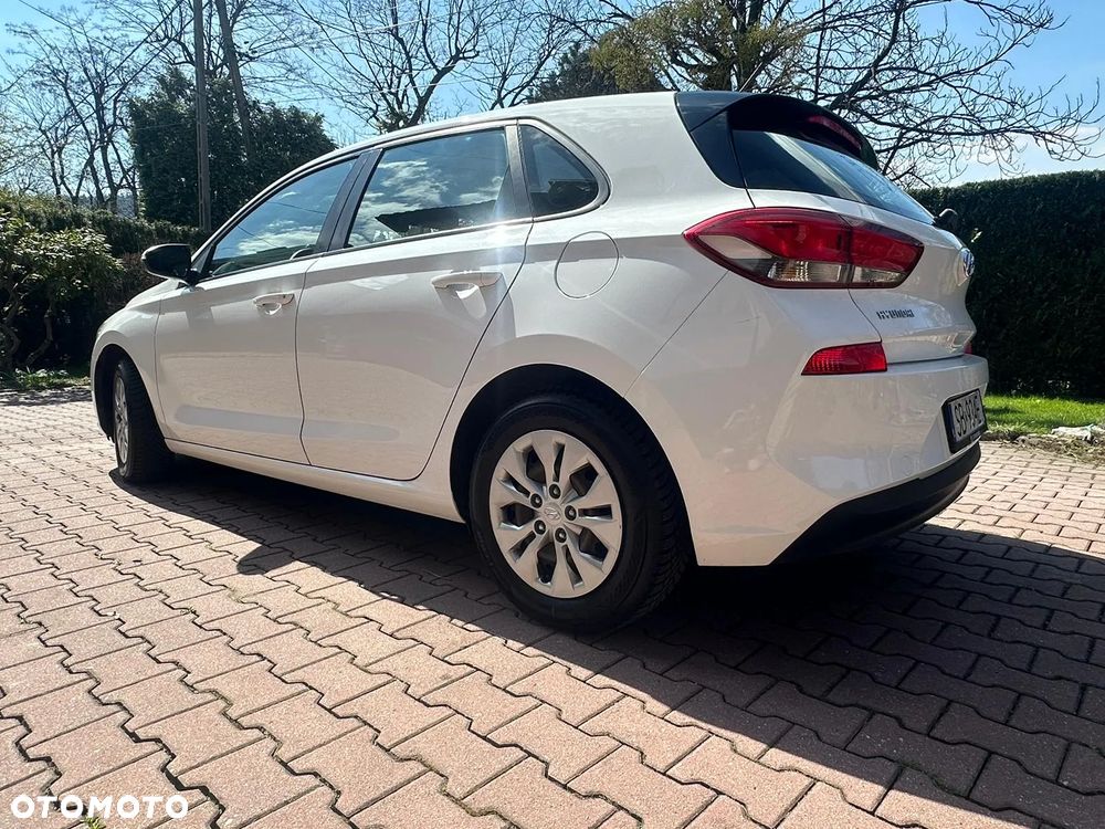 Hyundai i30 1.4 Classic + - 7