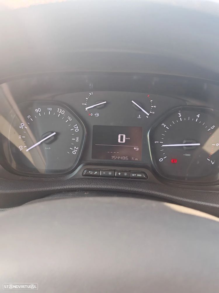 Citroën Jumpy XL - 18