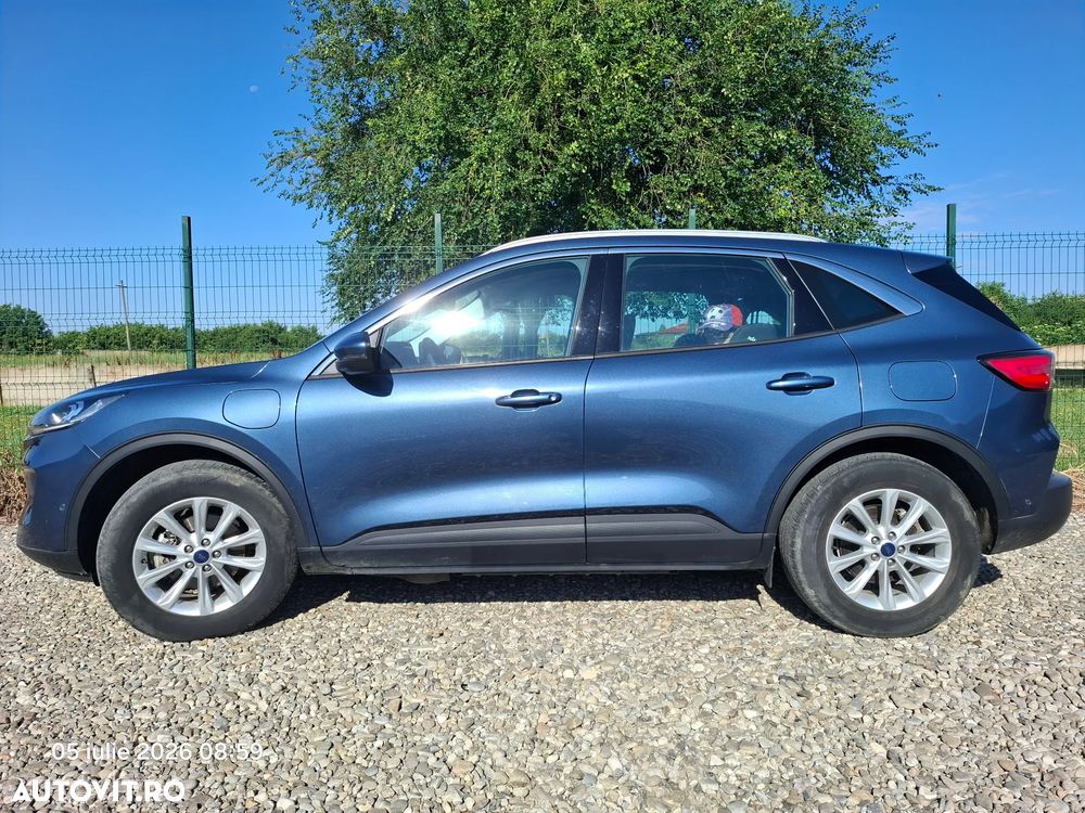 FORD Kuga 2023