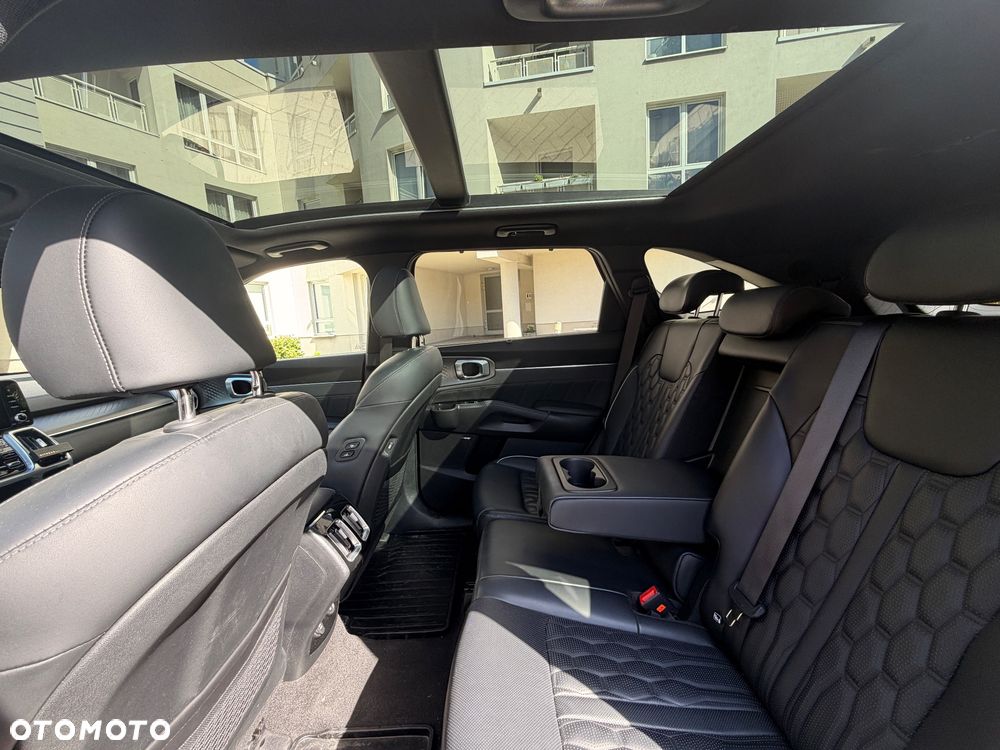 Kia Sorento - 13