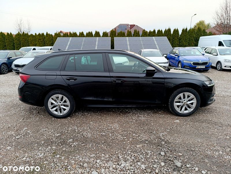 Skoda Octavia 2.0 TDI Ambition DSG - 7