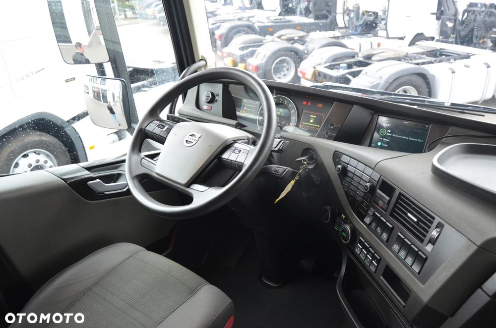 Volvo FH 460 / XL / MEGA / 2020r. / KLIMA P. /  ACC / NAVI / DE / 5235 - 10