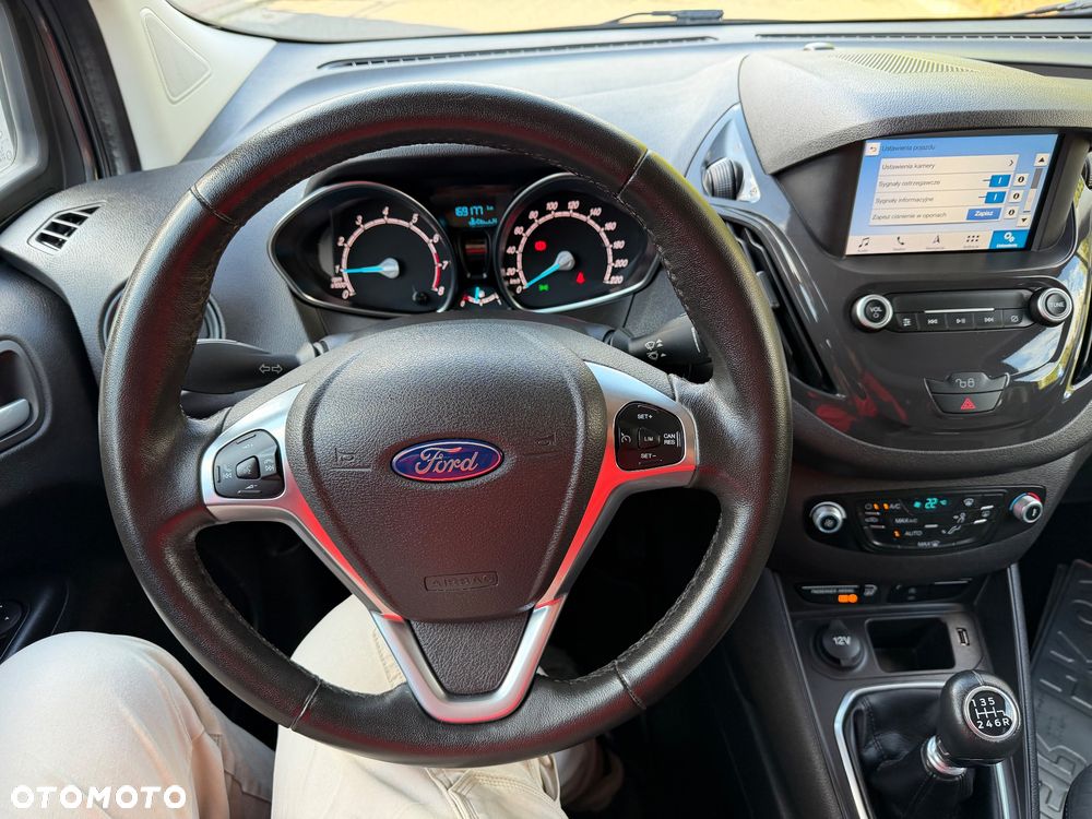 Ford Tourneo Courier 1.0 EcoBoost S&S Titanium - 20