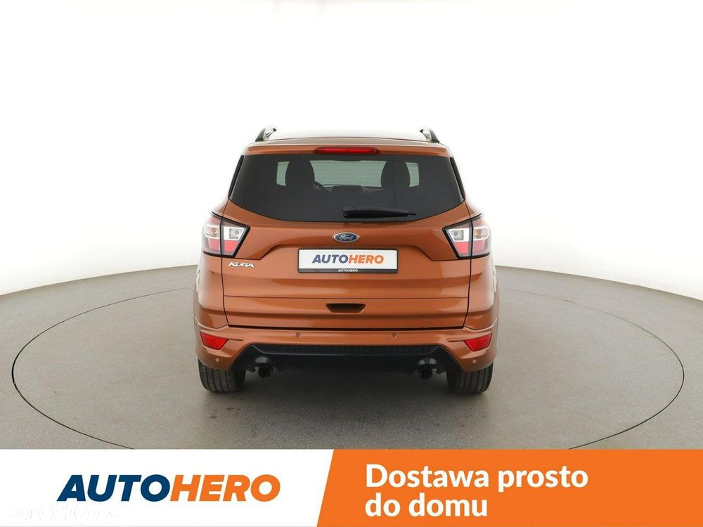 Ford Kuga 2.0 TDCi 2x4 ST-Line - 6