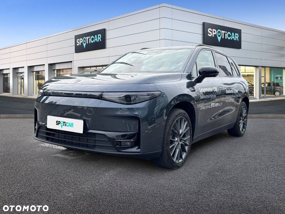 Leapmotor C10