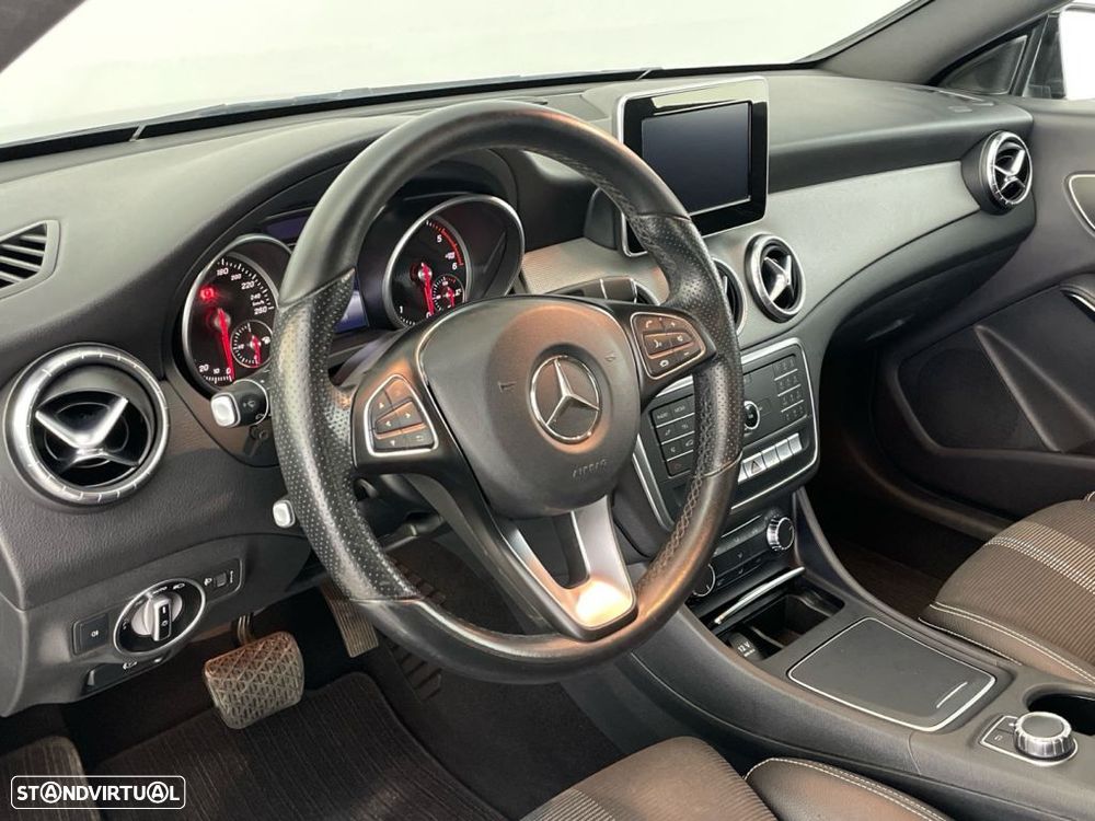 Mercedes-Benz CLA 200 d Urban Aut. - 15