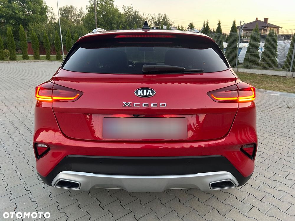Kia XCeed 1.6 T-GDI L Business Line DCT - 36