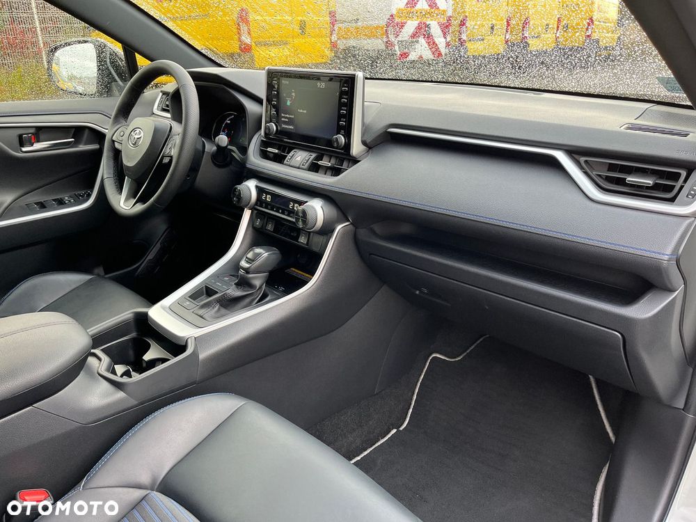 Toyota RAV4 2.5 Hybrid Selection 4x2 - 6