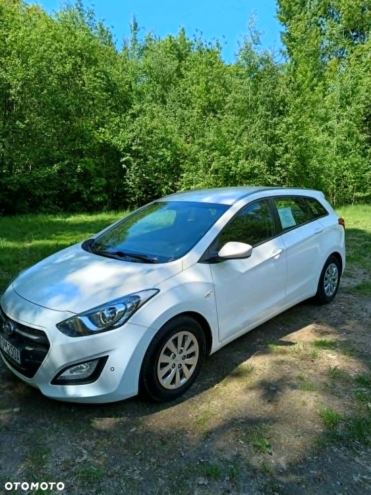 Hyundai i30 1.6 GDI BlueDrive Classic - 1