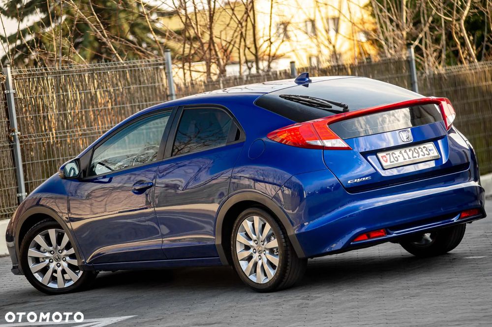 Honda Civic 1.8i-VTEC Sport - 13