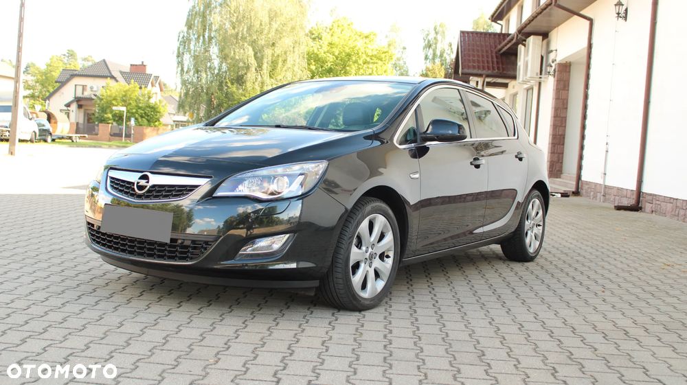 Opel Astra 1.4 Turbo Cosmo - 18