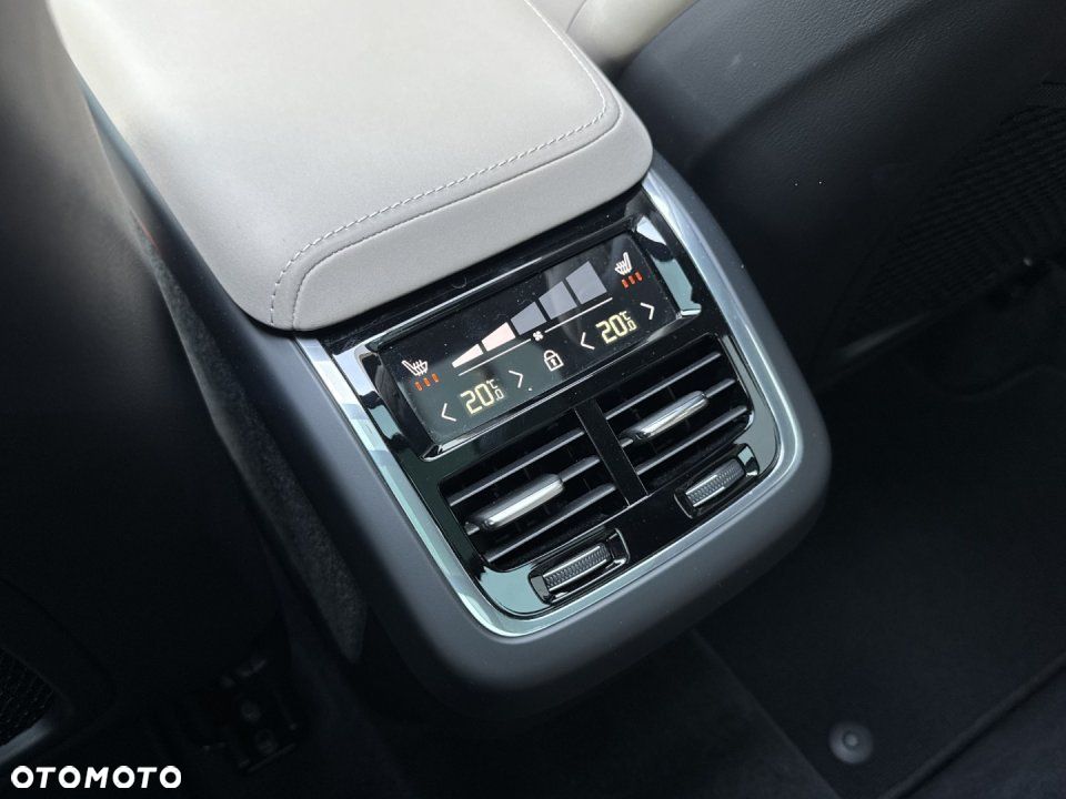 Volvo XC 60 - 14