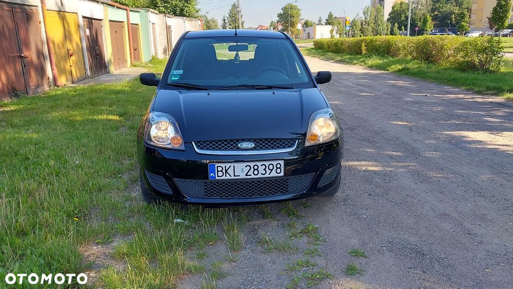 Ford Fiesta 1.3 Black Magic - 1