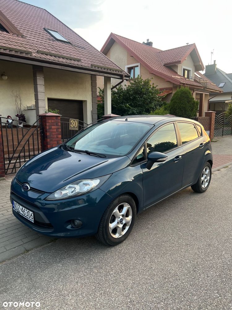 Ford Fiesta 1.25 Ambiente - 1