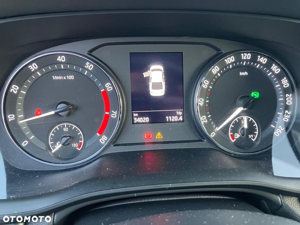 Skoda Octavia 1.5 TSI e-Tec Ambition DSG - 8