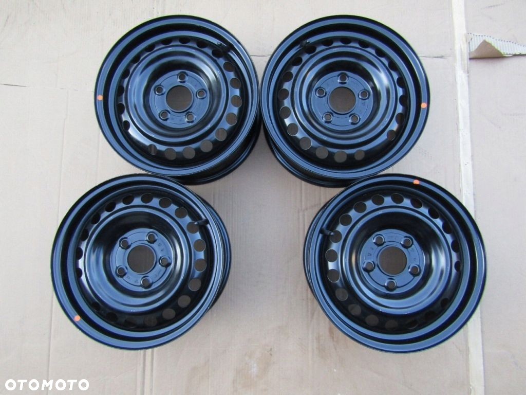Felgi 15 Kia Ceed II III Hyundai i30 I II III 52910-G4000 / 6j 5x114,3 ET46 - 12