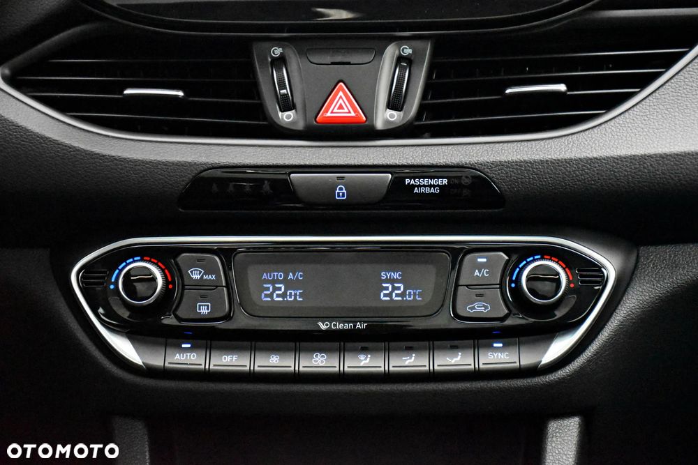 Hyundai i30 1.0 T-GDI Connect & Go - 33