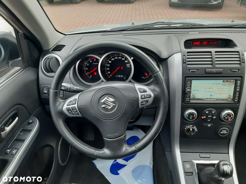 Suzuki Grand Vitara 1.9 DDiS Premium - 6