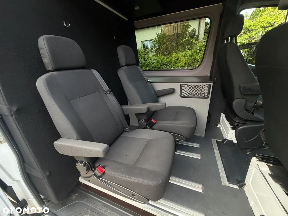 Mercedes-Benz SPRINTER - 29