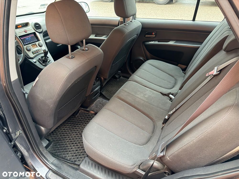 Kia Carens 2.0 EX - 14