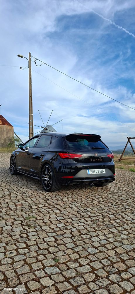 SEAT Leon 2.0 TSI S&S DSG Cupra 300 - 3