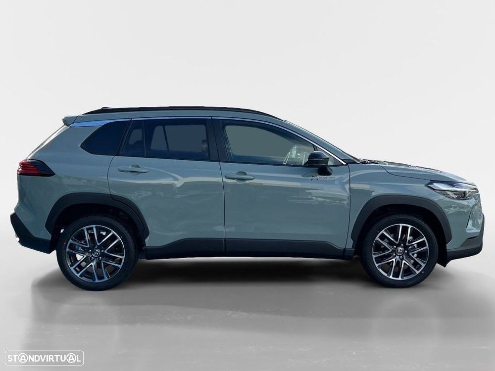 Toyota Corolla Cross 1.8 Hybrid Luxury - 6