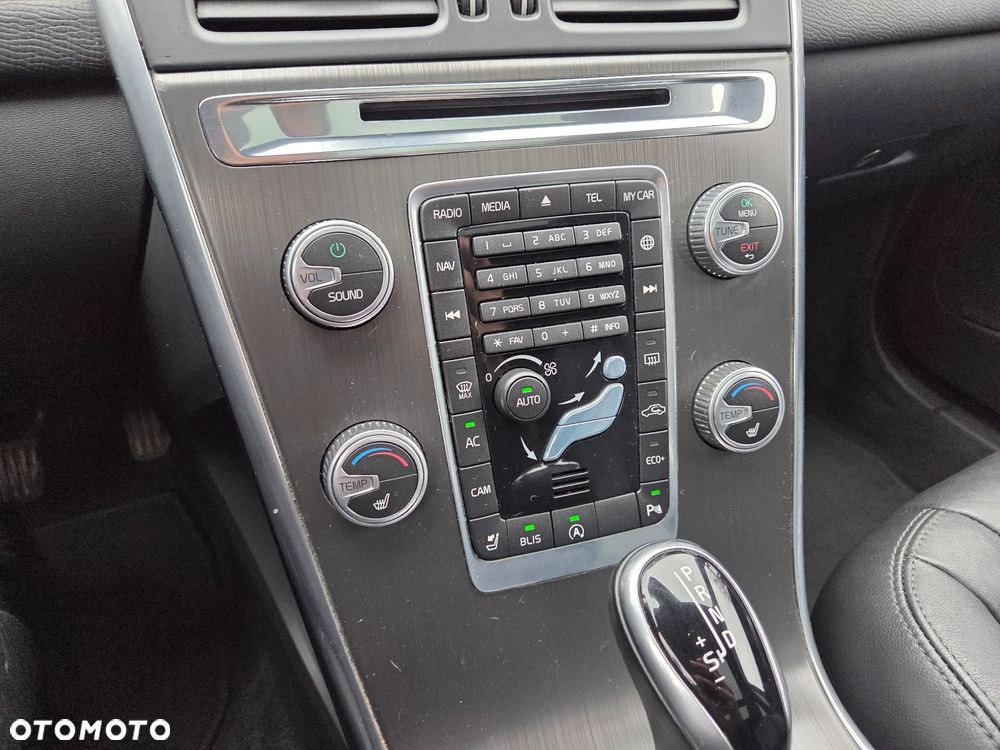 Volvo XC 60 T6 AWD Drive-E Summum - 15