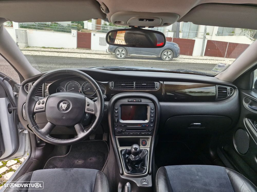 Jaguar X-Type SW 2.2 D Sport - 10