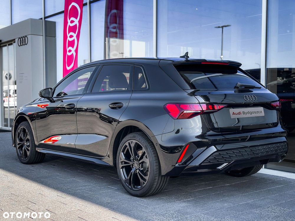 Audi A3 Sportback - 11