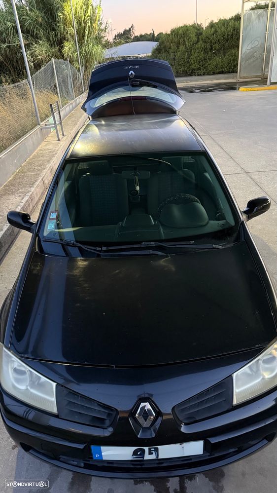 Renault Mégane 1.5 dCi Confort - 1
