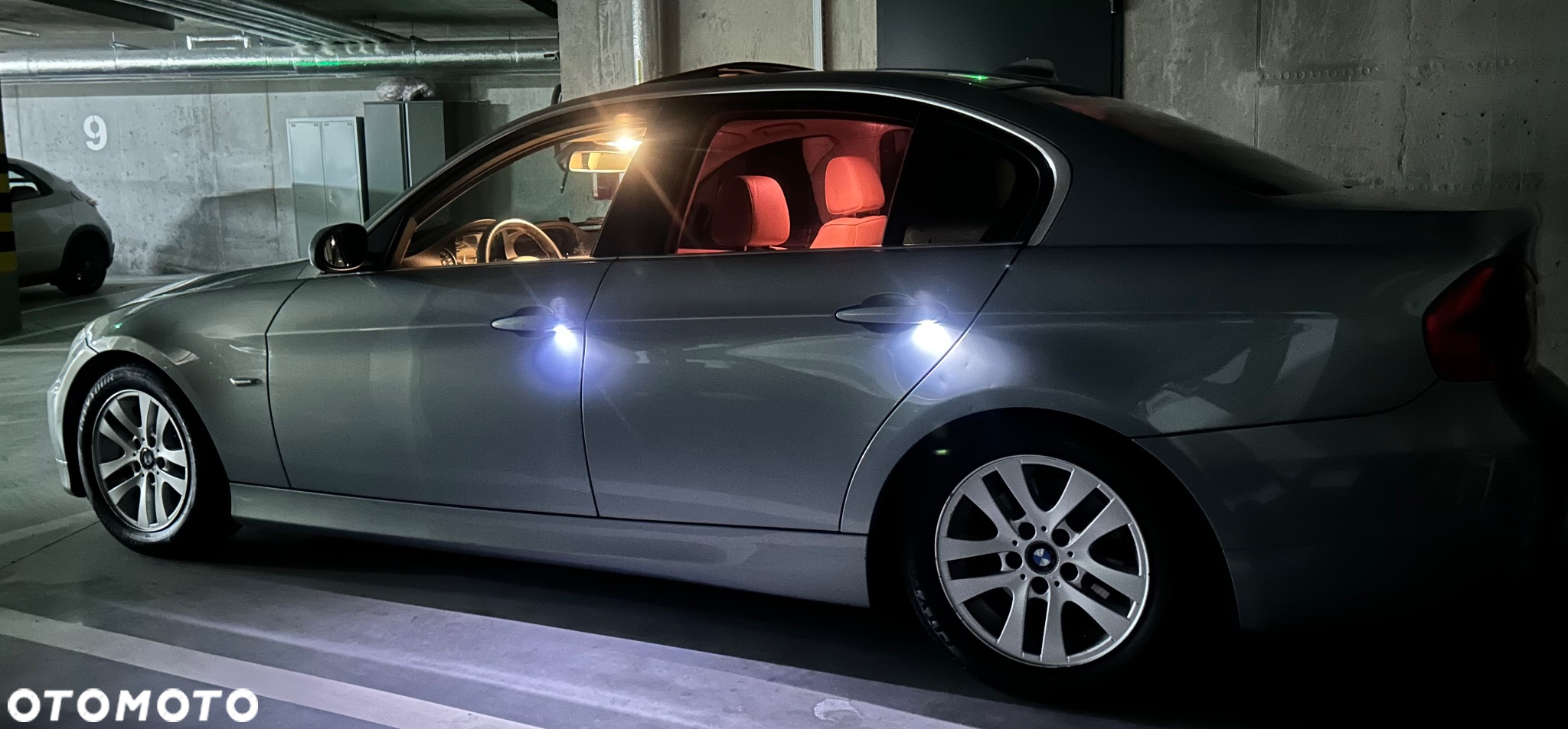 BMW Seria 3 325i - 18