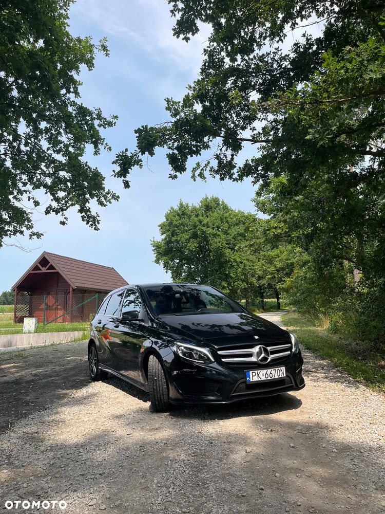 Mercedes-Benz Klasa B 180 (CDI) d 7G-DCT AMG Line - 2