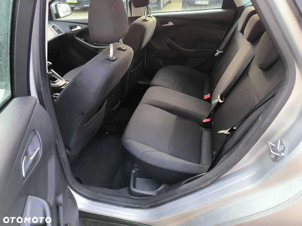 Ford Focus - 6