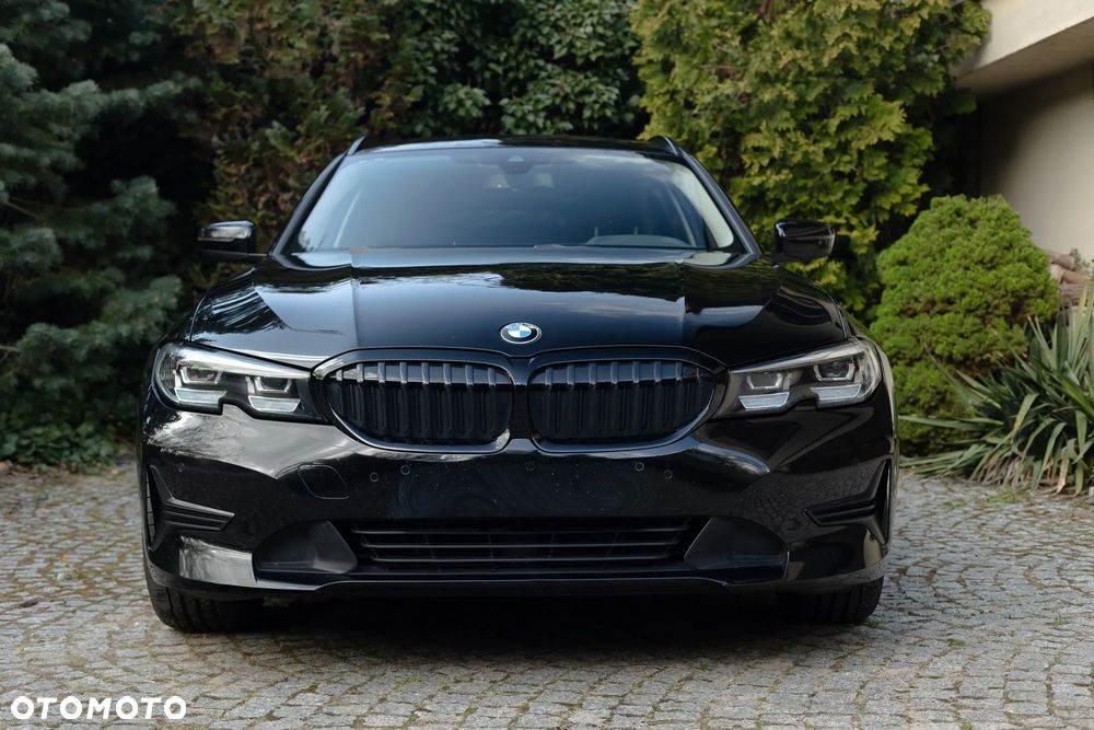 BMW Seria 3 320i GPF Sport Line - 24