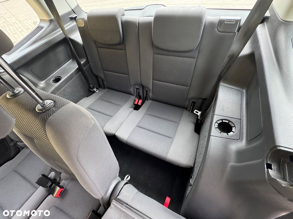 Volkswagen Touran 1.6 TDI DPF BlueMotion Technology Comfortline - 7