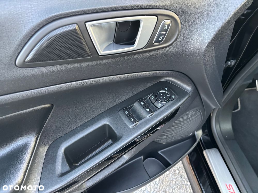 Ford EcoSport - 8