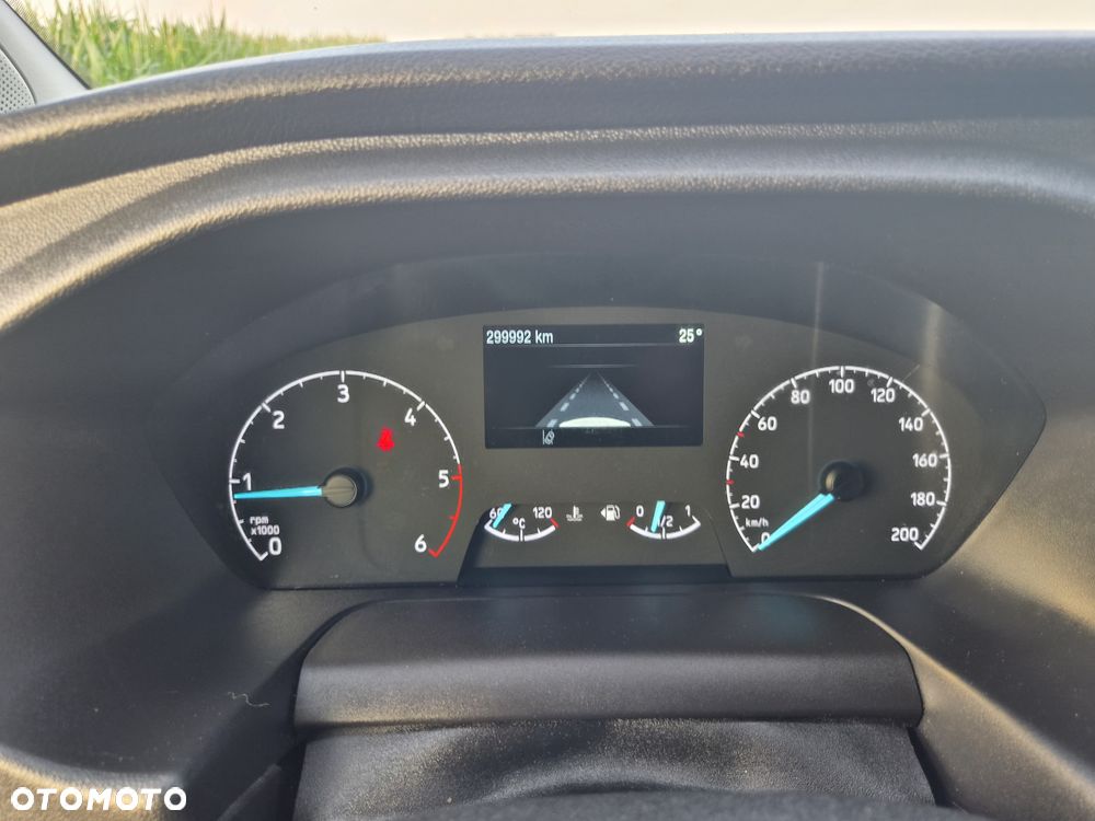 Ford Transit Custom 310 L1H1 Limited - 38
