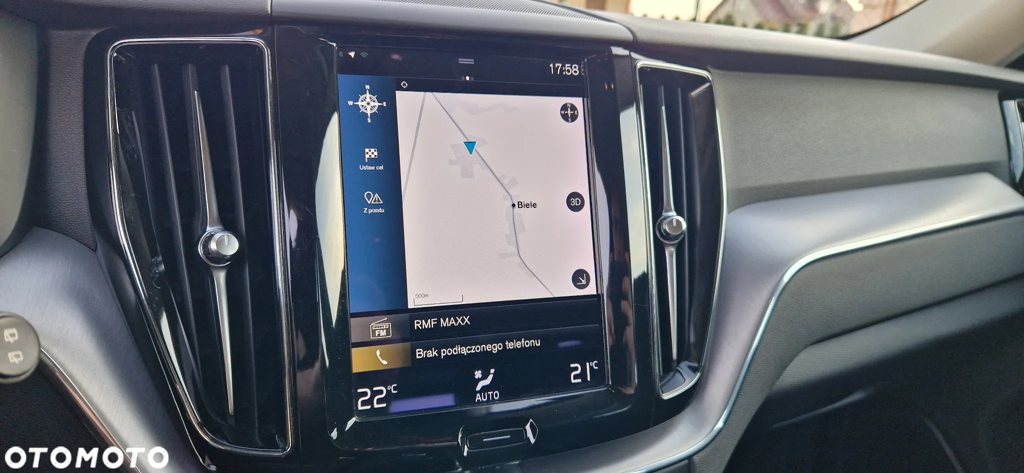 Volvo XC 60 B4 D AWD Geartronic Momentum - 16
