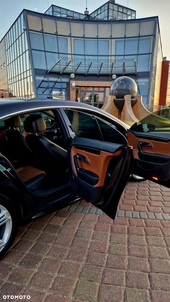 Volkswagen CC 3.6 V6 4Motion DSG - 12