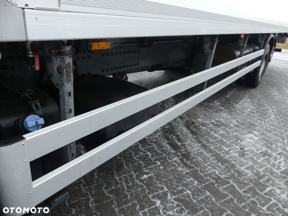 DAF CF 370 / 6x2 / CHŁODNIA 9.40 + WINDA / EURO 6 / CARRIER SUPRA 850 / - 22