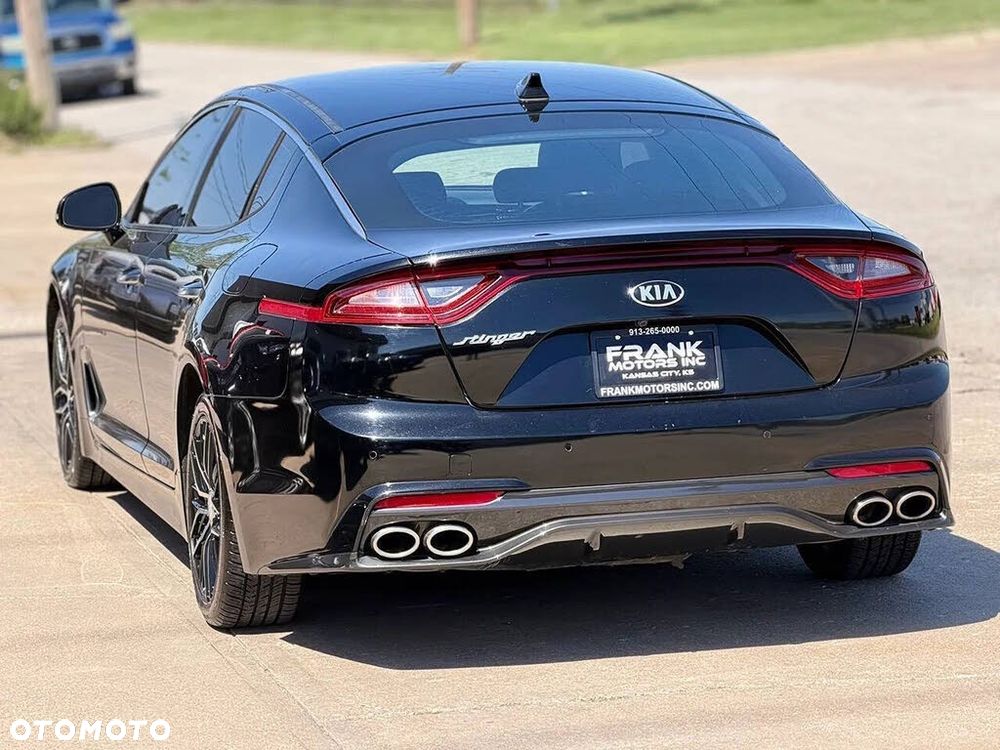 Kia Stinger 2.0 T-GDI GT Line - 6