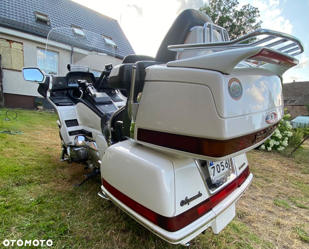 Honda GL - 5