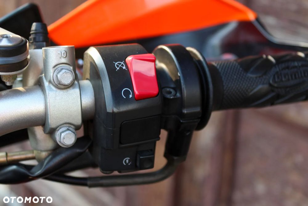 KTM LC 8 - 29
