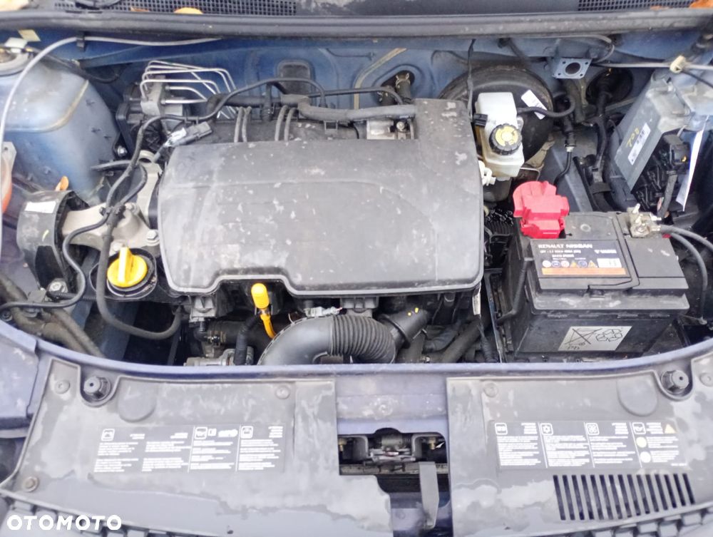 Dacia Sandero 1.2 16V 75 Essentiel - 11