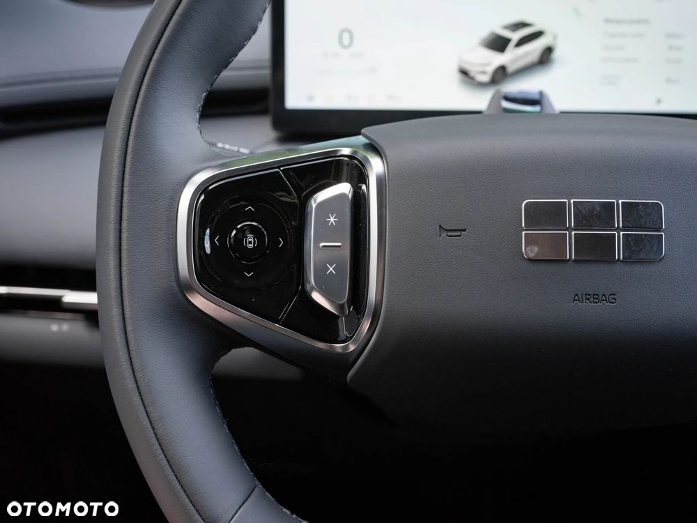 Geely Starray EM-i 1.5 PHEV Pro - 18