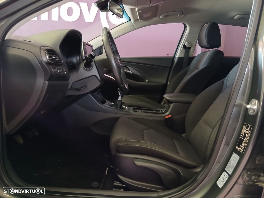 Hyundai i30 1.0 T-GDI Style Plus - 10