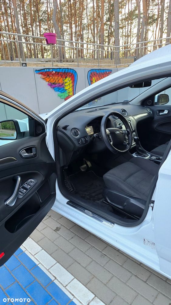 Ford Mondeo 2.0 TDCi Titanium - 10