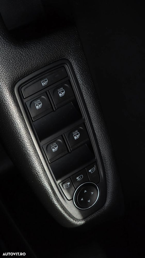 Renault Arkana E-TECH 145 Equilibre - 23