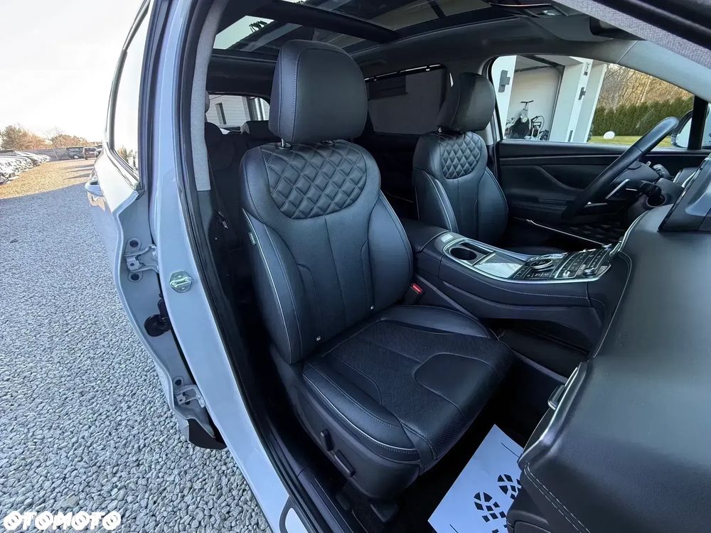 Hyundai Santa Fe 1.6 HEV 2WD SEVEN Signature - 28